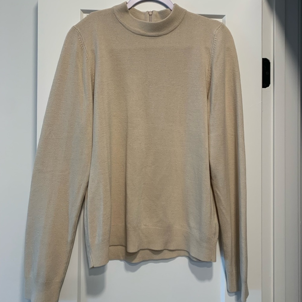 Carolyn Taylor sweater